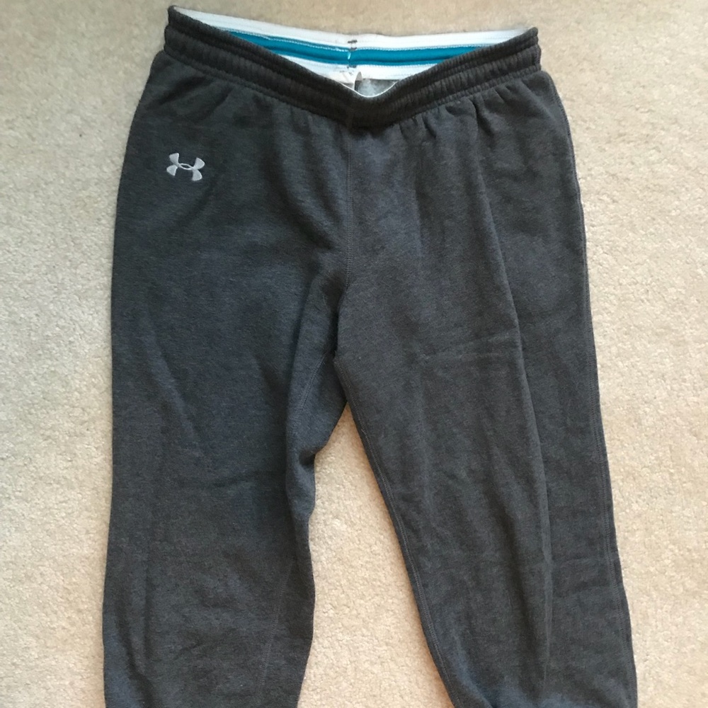 Cropped under armour sweats!